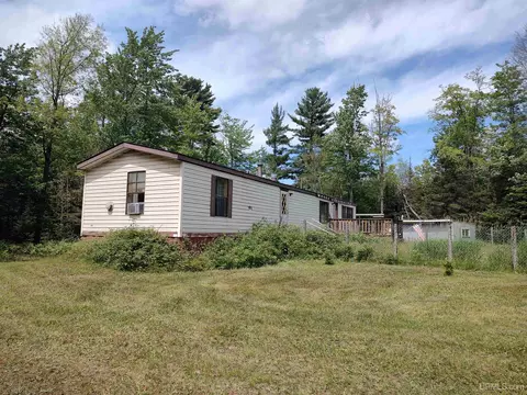 3834 Grant Lk, Republic, MI 49879