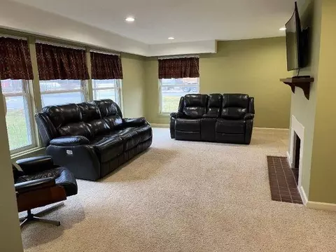 564 Dean, Owosso, MI 48867 photo 5