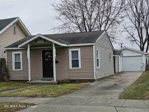 2608 Witters, Saginaw, MI 48602