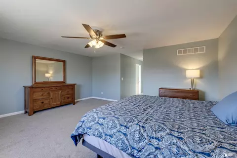 18140 Valade, Riverview, MI 48193 photo 28