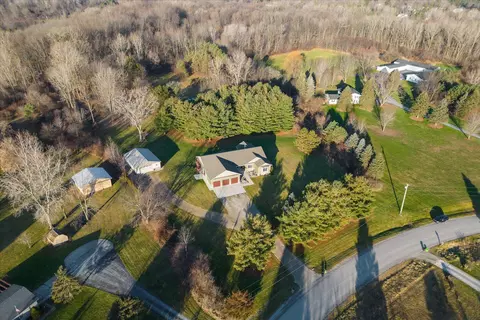 3195 Hillwood, Davison, MI 48423