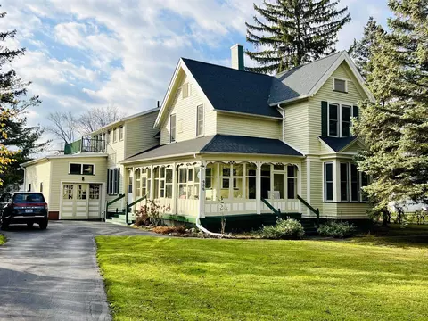 906 E Holland, Saginaw, MI 48601