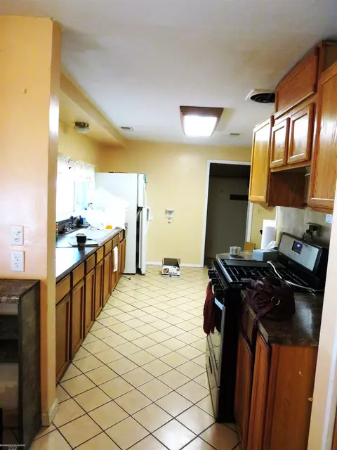 45764 Fairchild, Macomb, MI 48042 photo 15