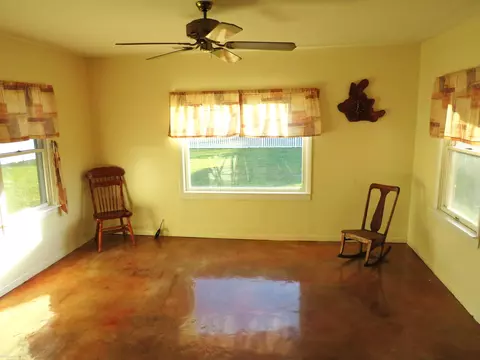 45764 Fairchild, Macomb, MI 48042 photo 10