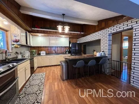 310 Chestnut, Munising, MI 49862 photo 15