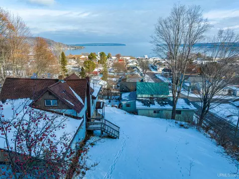 310 Chestnut, Munising, MI 49862 photo 40