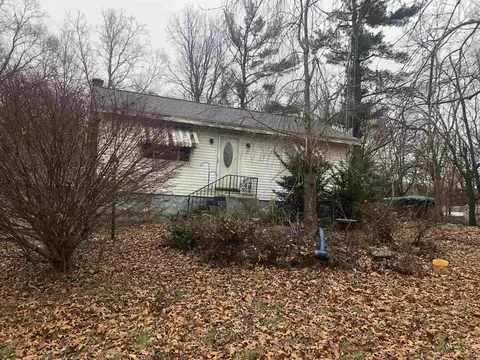 4225 Treat, Adrian, MI 49221