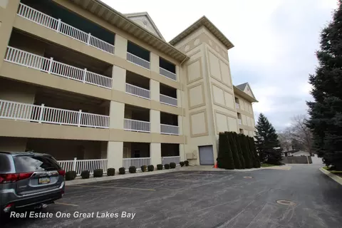 576 N Huron #302, Au Gres, MI 48703