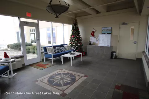 576 N Huron #302, Au Gres, MI 48703 photo 7