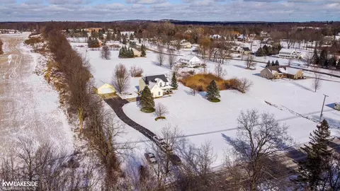 1771 E Romeo, Leonard, MI 48367 photo 49