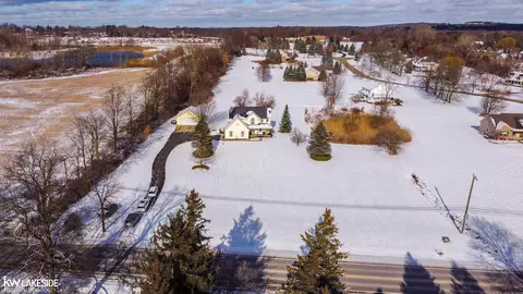 1771 E Romeo, Leonard, MI 48367 photo 51