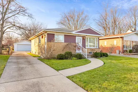 22710 Colony, Saint Clair Shores, MI 48080