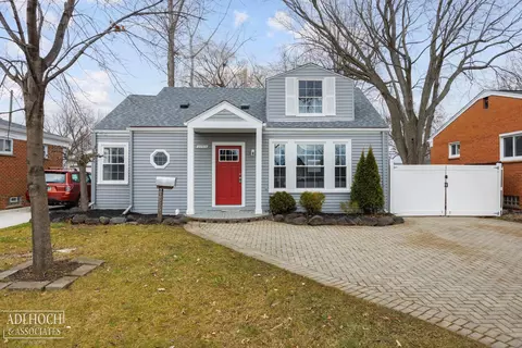 22915 Raymond, Saint Clair Shores, MI 48082