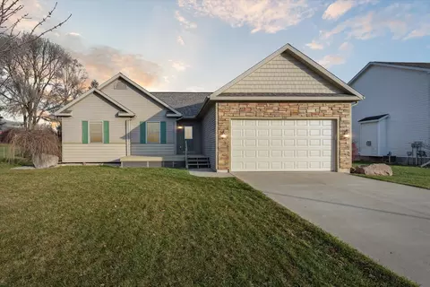 416 N Clearwater, Perry, MI 48872
