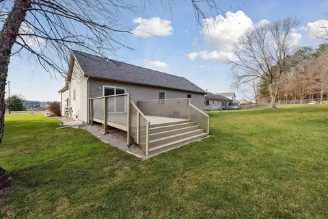 416 N Clearwater, Perry, MI 48872 photo 33