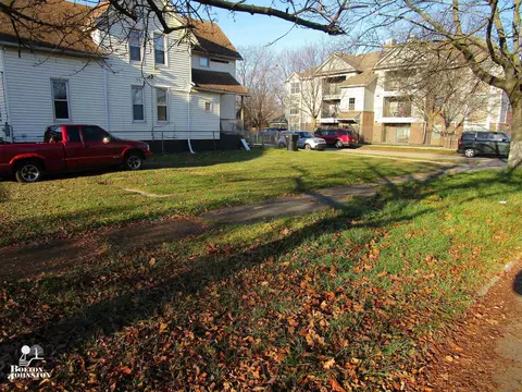 9148 Agnes St, Detroit, MI 48214