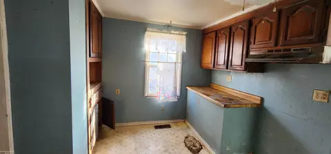 1026 E Front, Monroe, MI 48161 photo 7