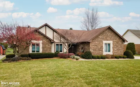 11851 Hadley, Shelby Township, MI 48315