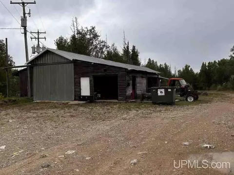 W3515 E Labelle, Powers, MI 49874 photo 8