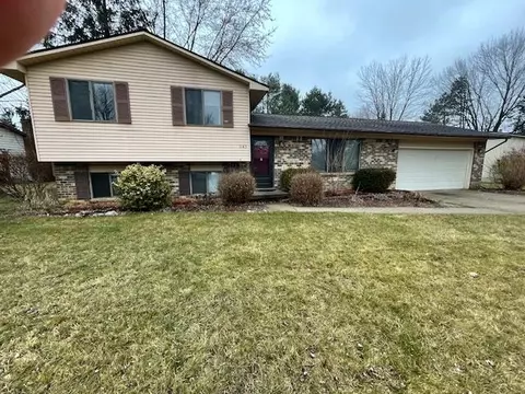 1143 Springview, Flushing, MI 48433