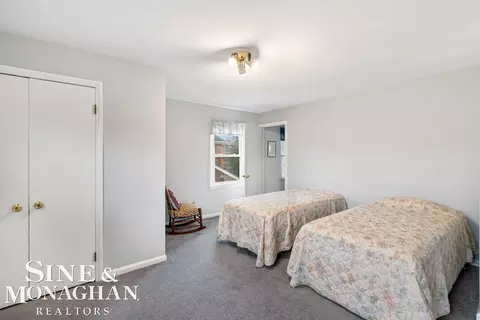 89 Handy, Grosse Pointe Farms, MI 48236 photo 21