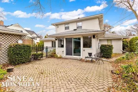89 Handy, Grosse Pointe Farms, MI 48236 photo 31