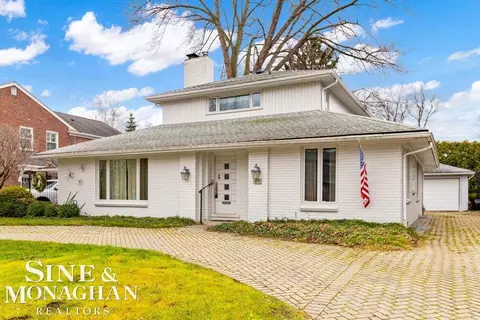 89 Handy, Grosse Pointe Farms, MI 48236 photo 36
