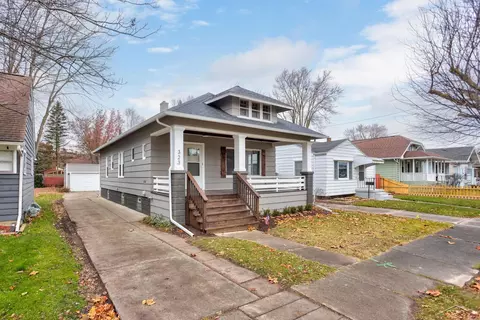323 Storch, Saginaw, MI 48602