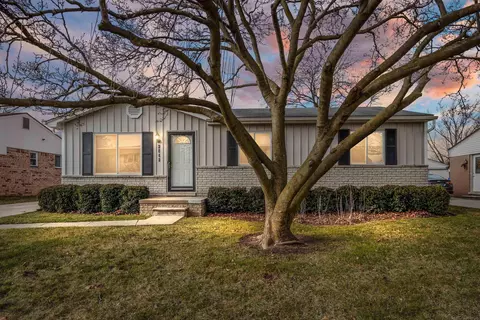 3043 Heritage, Troy, MI 48083