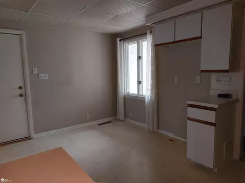 3601 Miller Rd, Flint, MI 48503 photo 5