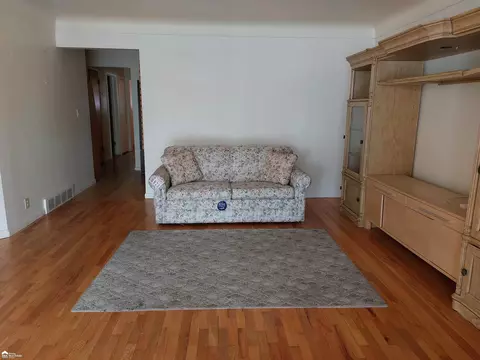 3609 Miller Rd, Flint, MI 48503 photo 8