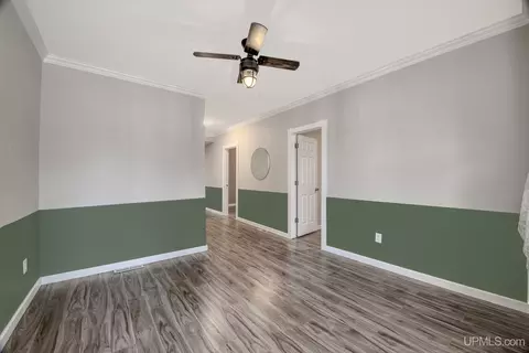 620 E Stanton, Iron Mountain, MI 49801 photo 3