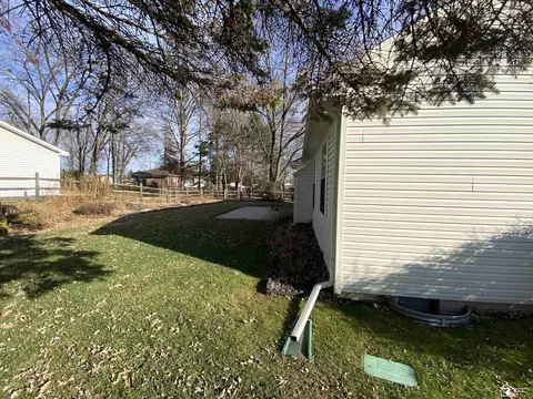 1260 Brandywine, Temperance, MI 48182 photo 38
