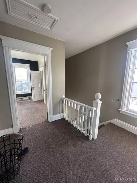 814 S 3rd, Escanaba, MI 49829 photo 21