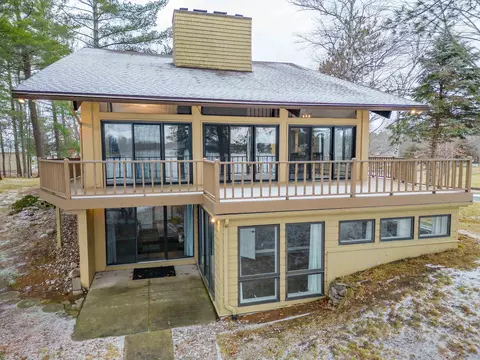 2380 Islander, Gladwin, MI 48624 photo 10