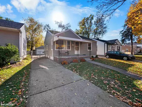 1762 E Hayes, Hazel Park, MI 48030
