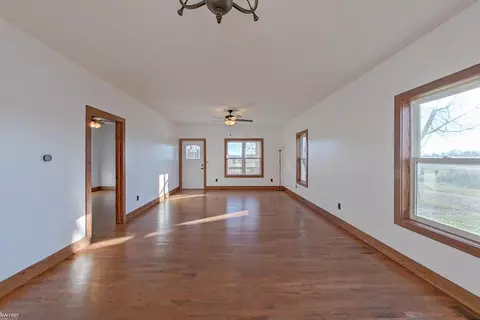 253 N Smith, Owosso, MI 48867 photo 28