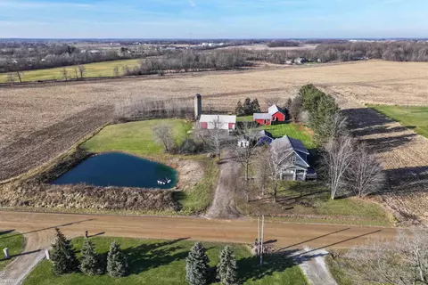 253 N Smith, Owosso, MI 48867 photo 18
