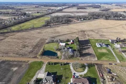 253 N Smith, Owosso, MI 48867 photo 20