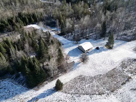 4813 Beaver, Rock, MI 49880 photo 2