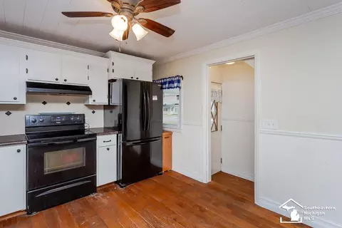 10939 Maple, Temperance, MI 48182 photo 18