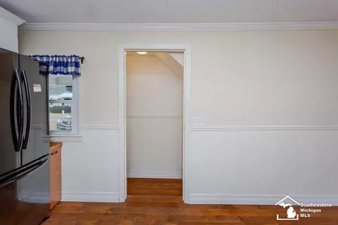 10939 Maple, Temperance, MI 48182 photo 19