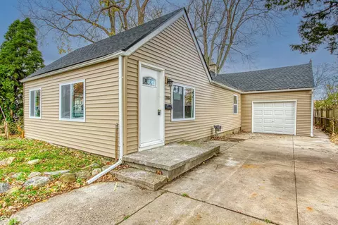 27064 Barrington, Madison Heights, MI 48071