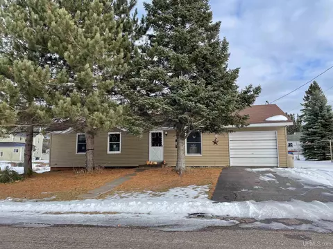 550 5th, Mohawk, MI 49950
