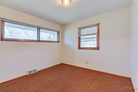 2473 Mac Arthur, Adrian, MI 49221 photo 21