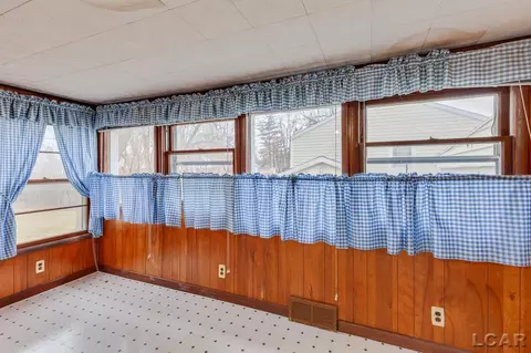 2473 Mac Arthur, Adrian, MI 49221 photo 14