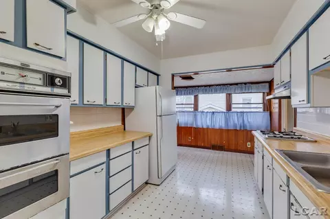 2473 Mac Arthur, Adrian, MI 49221 photo 10