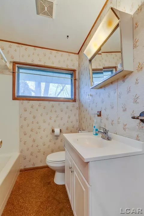 2473 Mac Arthur, Adrian, MI 49221 photo 20