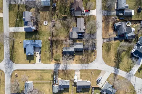 2473 Mac Arthur, Adrian, MI 49221 photo 35