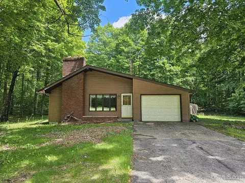 450 Co Rd 442 # S, Cooks, MI 49817